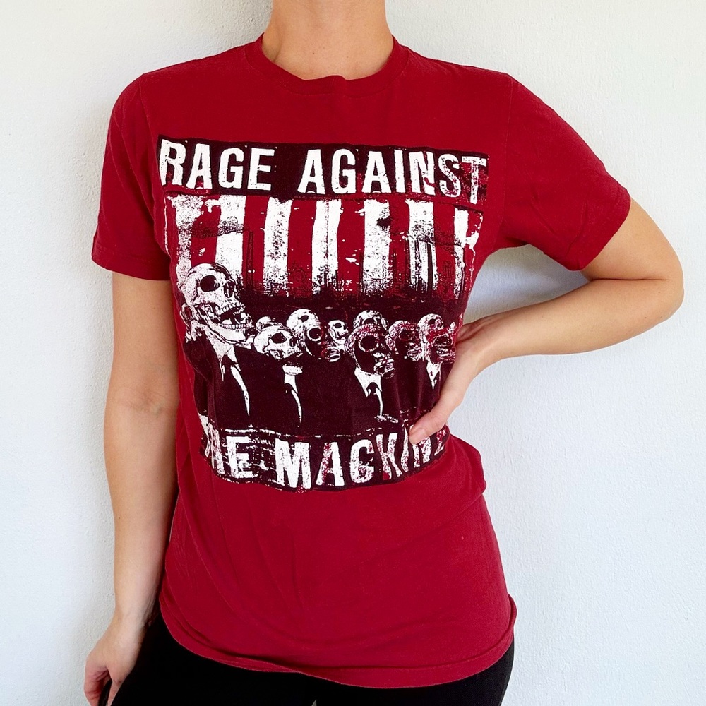 Rage Against the Machine red concert band gas mask tee size small